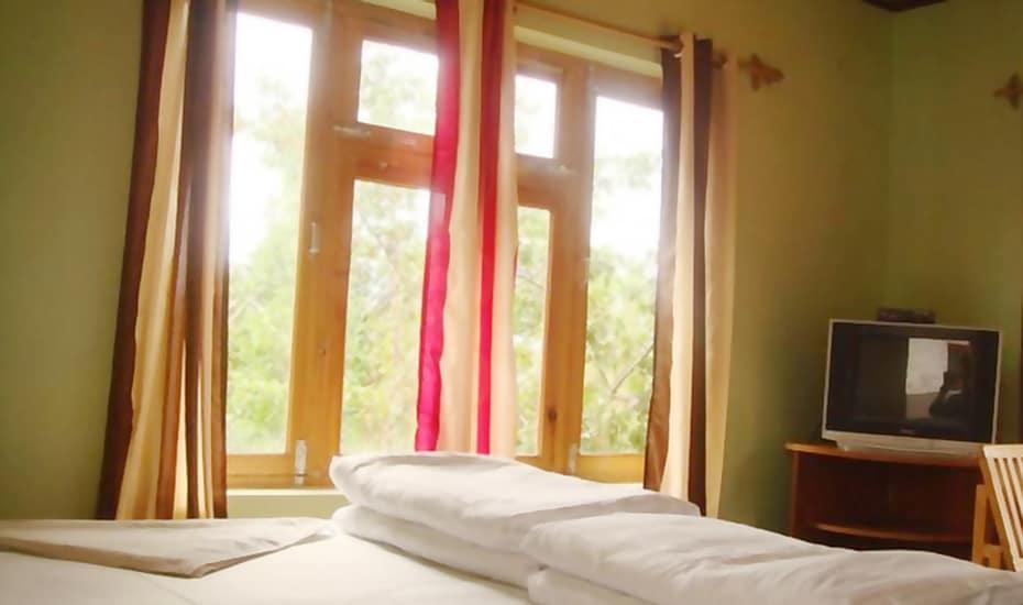 Hotel Jorchung Лех Екстериор снимка